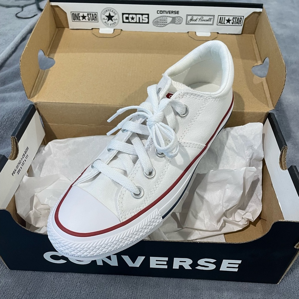 NEW White Converse All Star Sneakers (size 6)